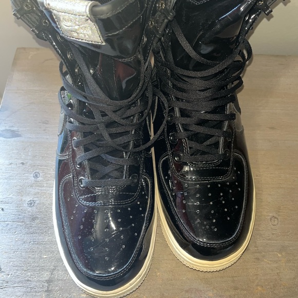 Nike Patent leather Air Force 1’s - Picture 6 of 7